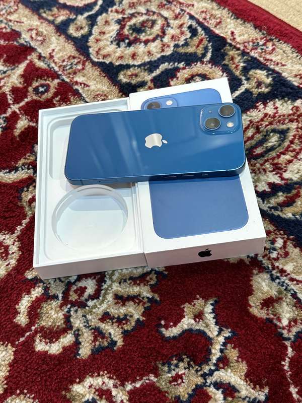 iPhone 13 256GB