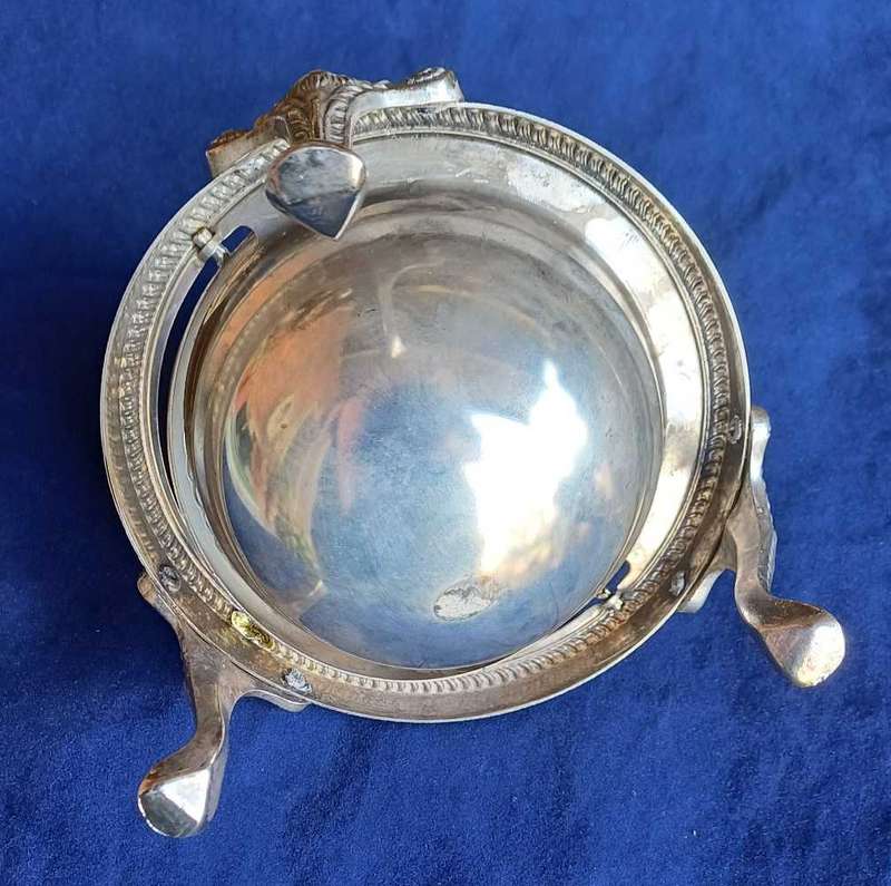 Vintage butter dish