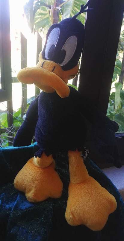 Collector`s Item. Big Floppy Head Looney Tunes Daffy Duck Plush Soft Toy! 33cm.