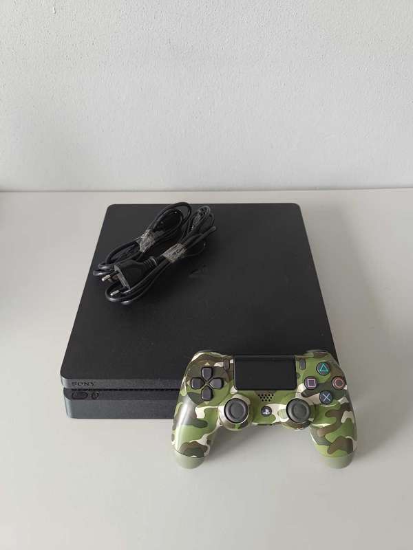 Playstation 4 slim 500GB