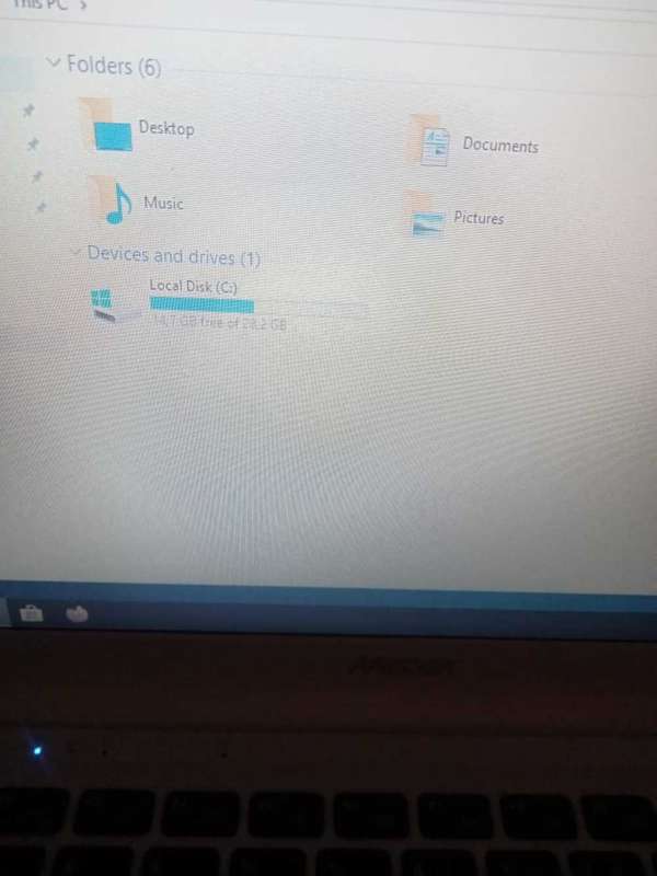 URGENT SALEFAULTY MECER XPRESSION Z140C