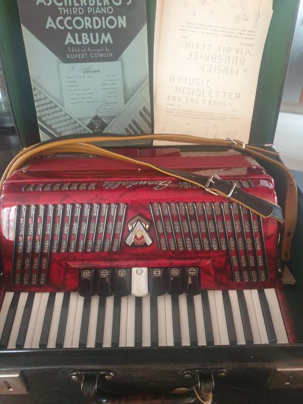 Accordian, Scandalli  96 bass in case with old music sheets