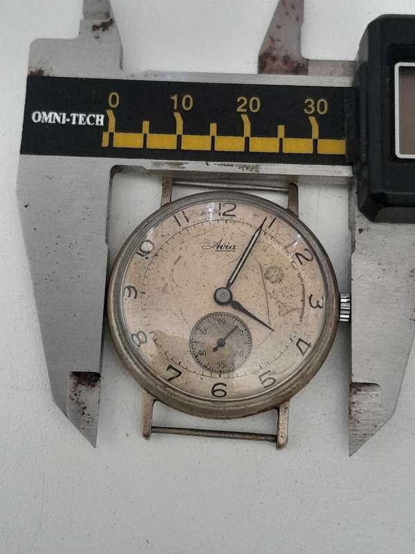 Vintage Avia watch