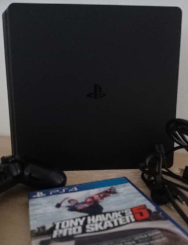 Playstation 4 Slim Console