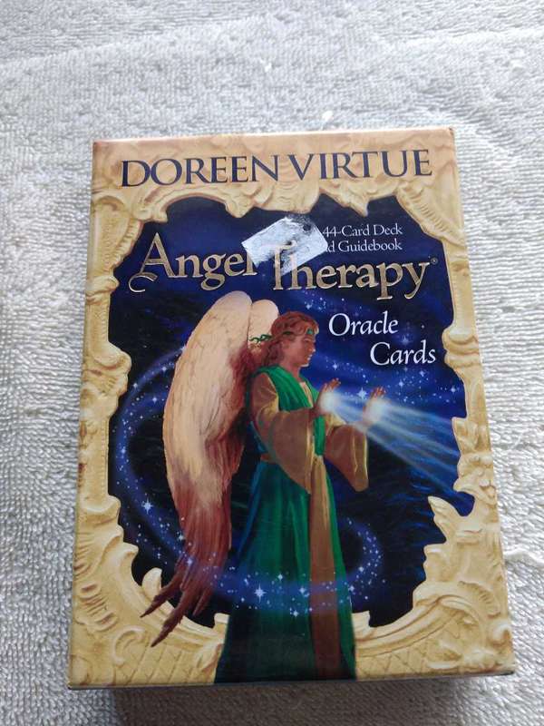 Doreen Virtue ANGEL THERAPY ORACLE CARDS