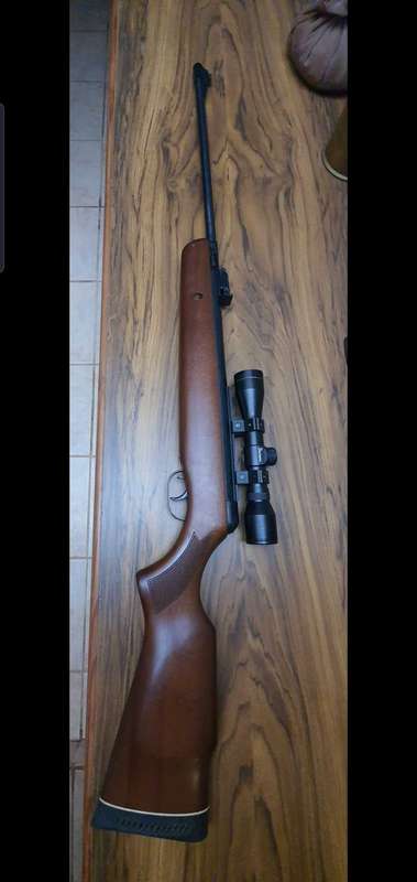 GAMO Hunter 440 Immaculate with Tasco scope