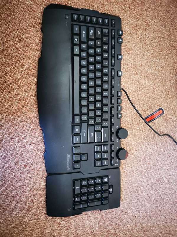 Microsoft X6 sidewinder keyboard