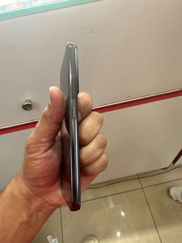 SAMSUNG S22 256GB
