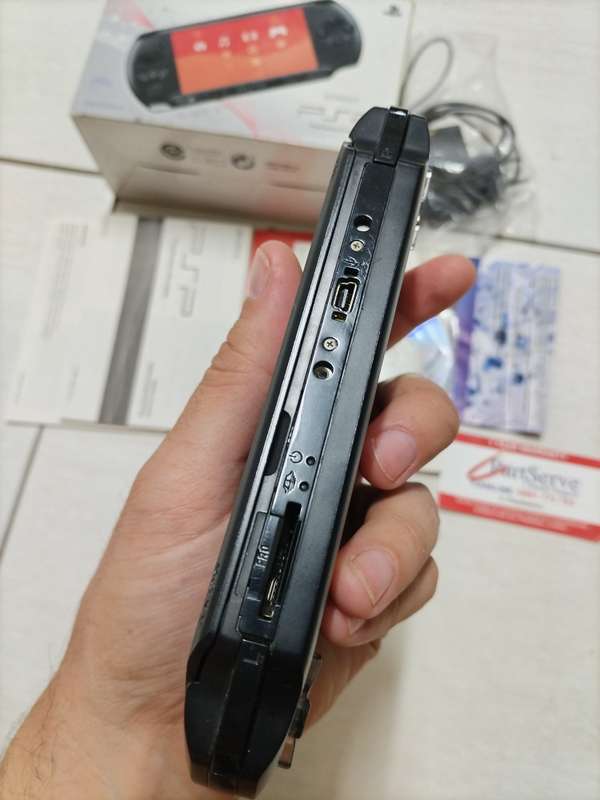 Sony Psp E1000 Street boxed