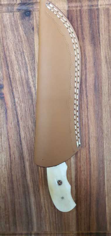Handmade Damascus hunting knife