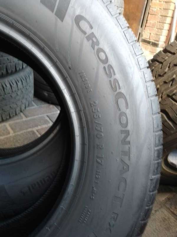 255/70/17 Continental CrossContact RX. Like New