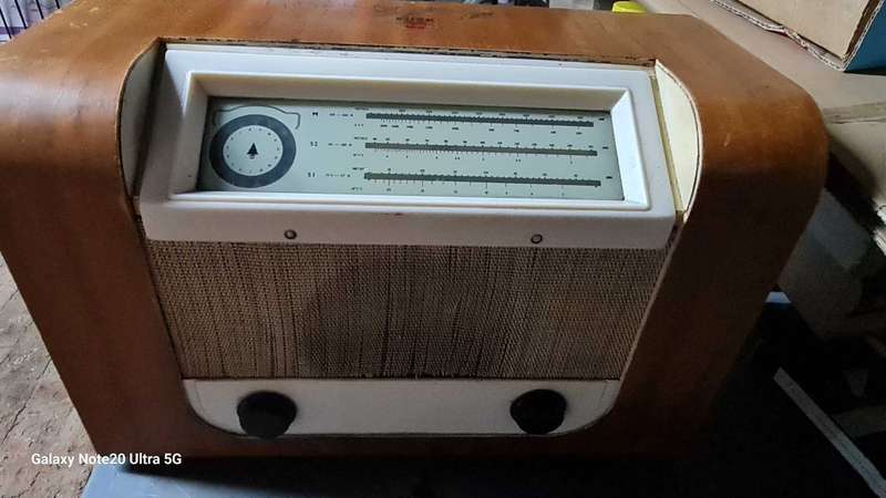 Radio - Antique