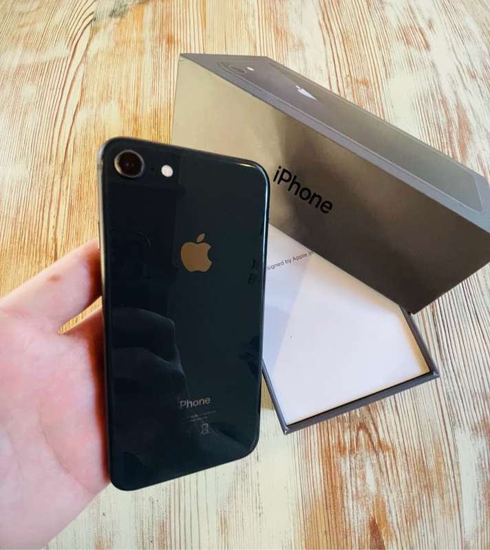 iPhone 8 Like New!