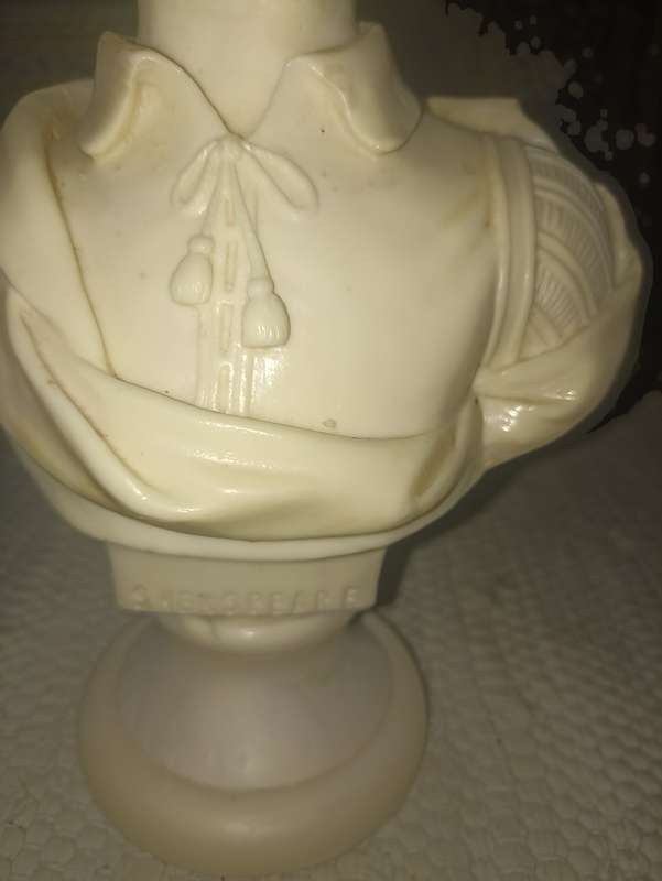 Shakespeare Bisque