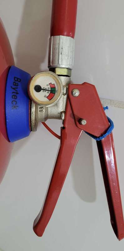 4.5Kg Full Fire Extinguisher  (Last Serviced 6/16)