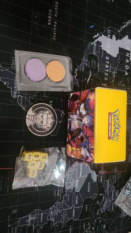 Pokemon deckbox