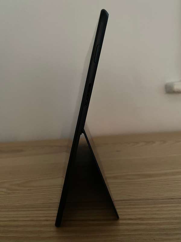 Microsoft Surface Pro X (16GB RAM 512GB STORAGE)