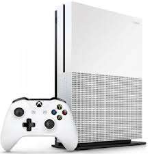 XBOX ONE S 1TB 5 games 3 controllers