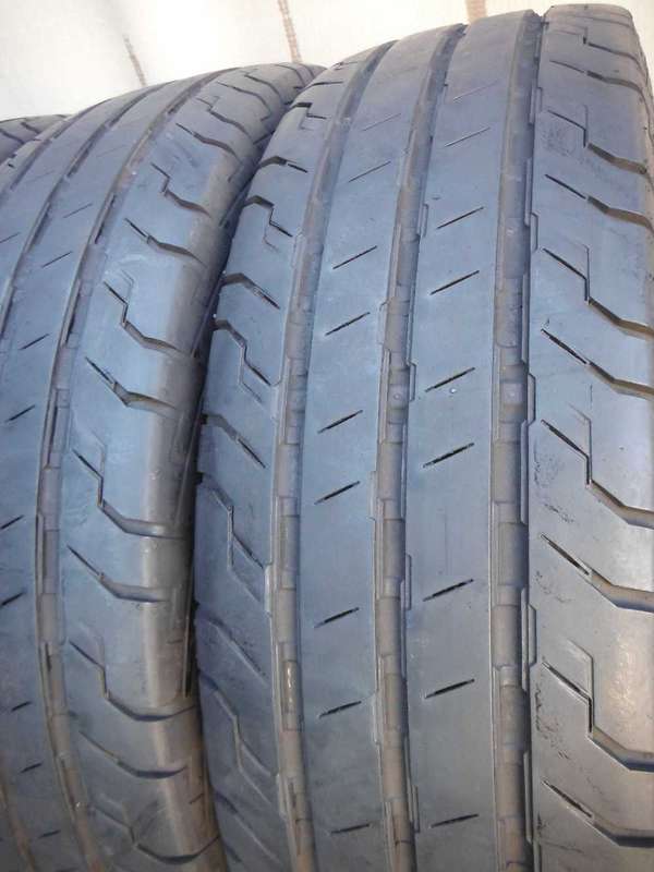 205/75/16C Continental tyres. 75% life