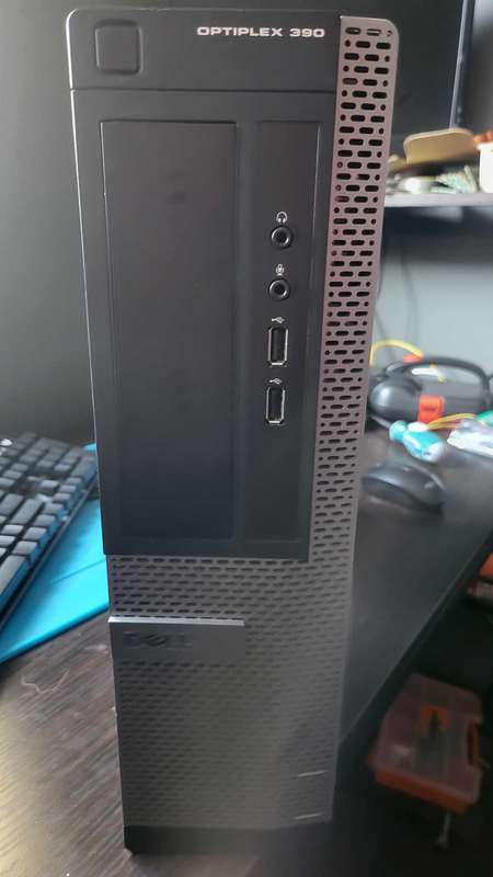 Dell Optiplex 390 - i5 , 4G RAM, 250G Hardrive