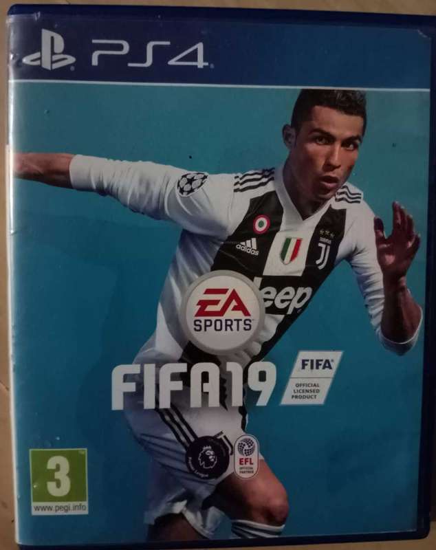 Playstation 4 Console