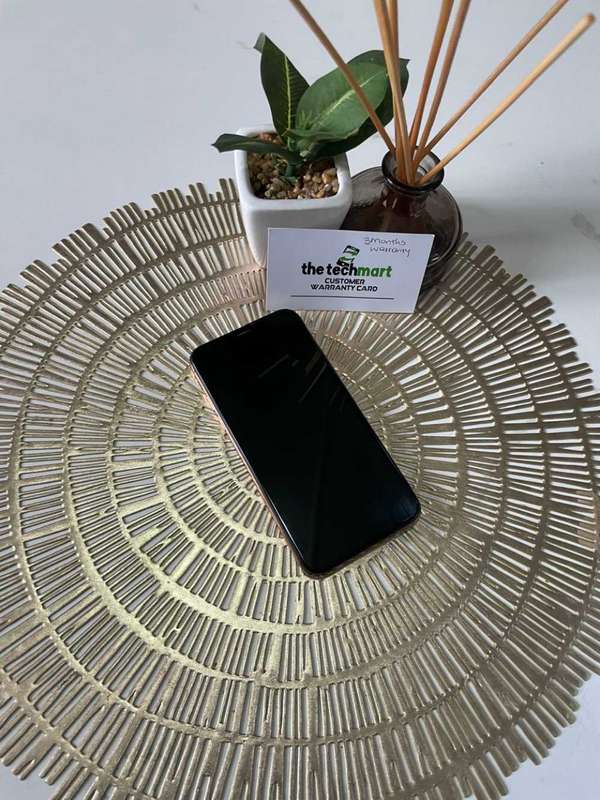 iPhone XS 64GB Rose Gold