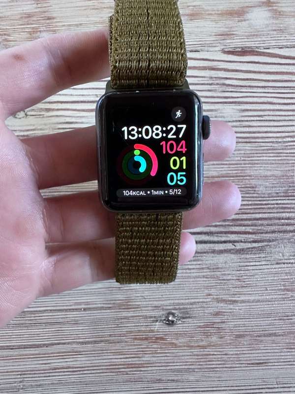 Apple Watch ***Read