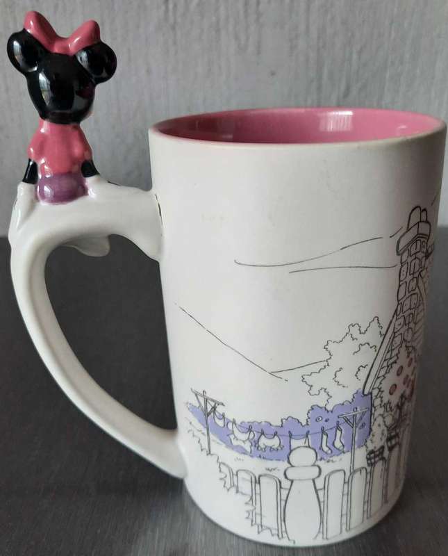 Original Disney Parks " Minnie Mouse" Coffee Mug
