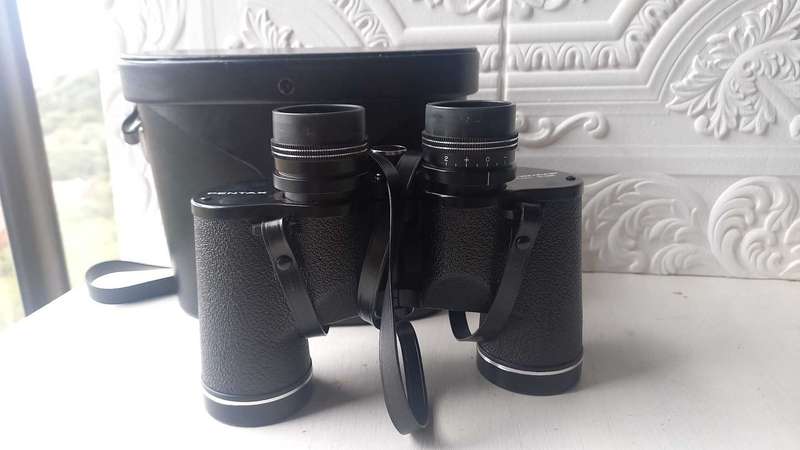 Vintage Pentax Binocular model 586 8x40