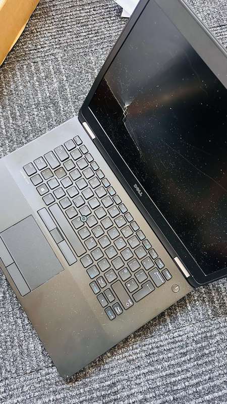DAMAGED INTRANSIT - Dell Latitude E7470 Laptop