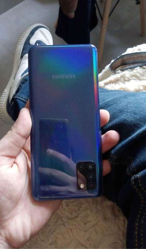 Samsung A31