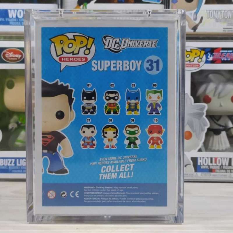 DC UNIVERSE Superboy #31 Funko Pop