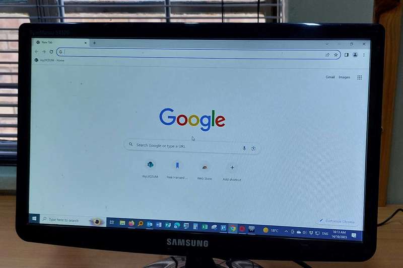 Samsung SyncMaster SA100 18.5 inch LCD Monitor
