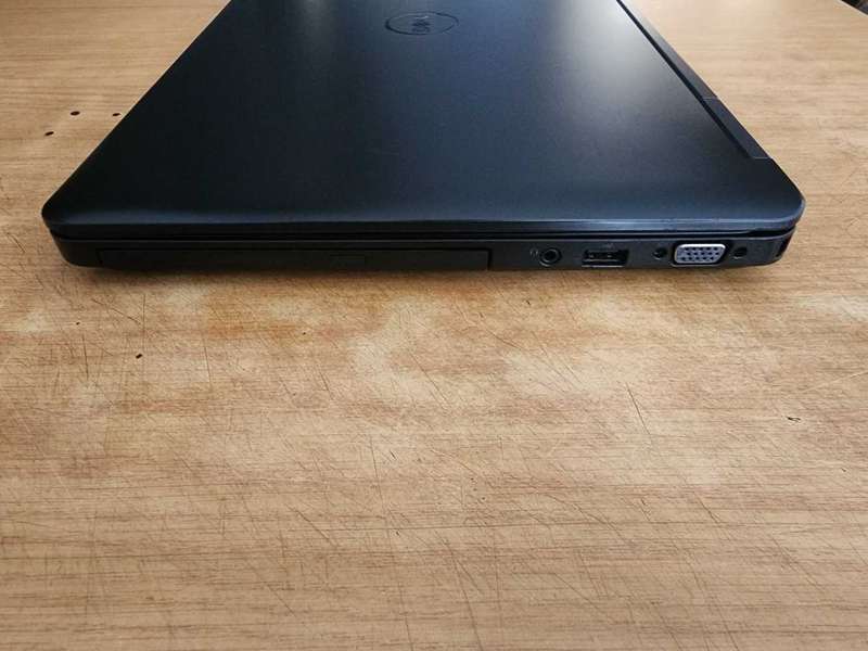 DELL LATITUDE E5540 i7 4th GEN LAPTOP FOR SALE !!!!