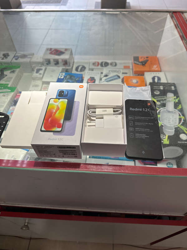 REDMI 12C 64GB