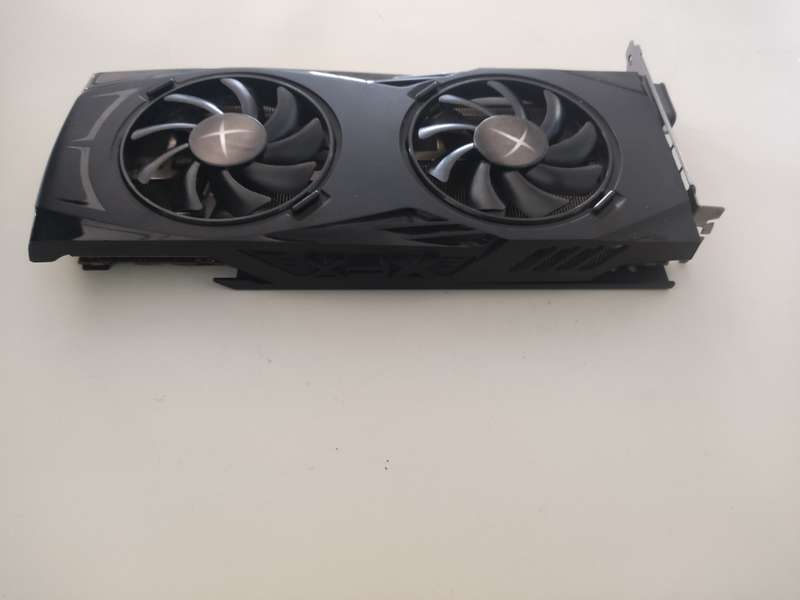 **8GB Graphics card**XFX GTR XXX Edition AMD RX580 8GB GDDR5 Graphics Card**Black Fans**