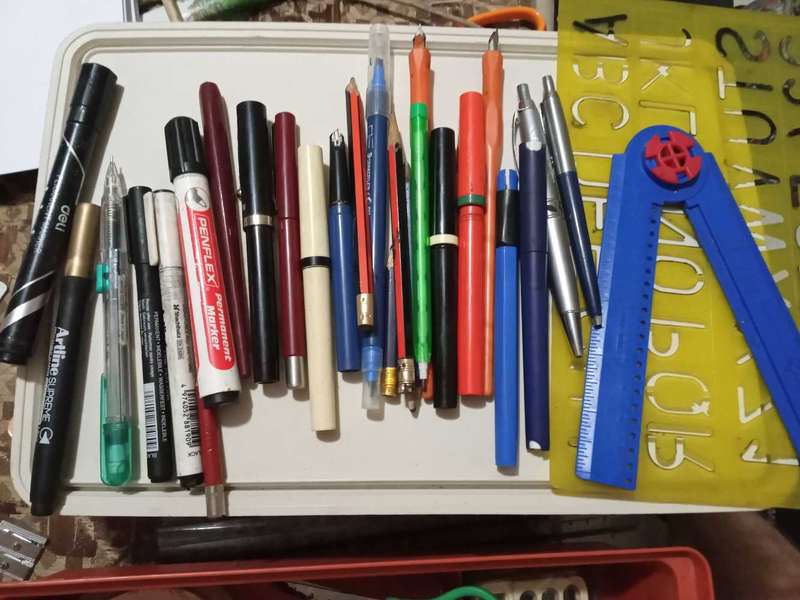 Calligraphy set