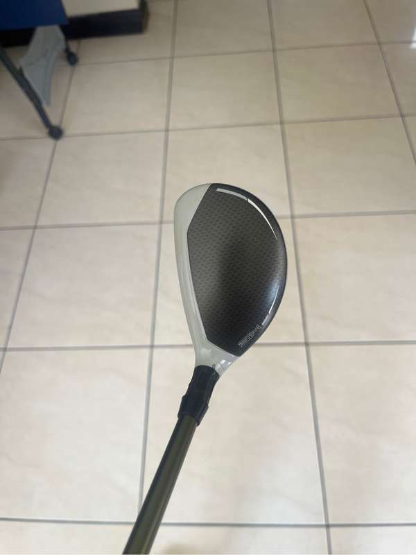 TaylorMade Sim Max 4 Hybrid 22° Regular