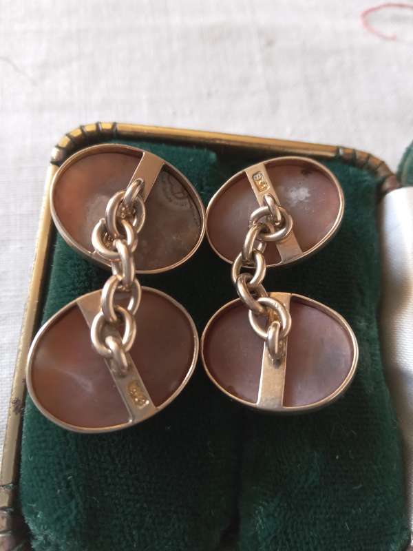 Vintage 9ct Gold And Carnelian? Double Sided Cuff Links