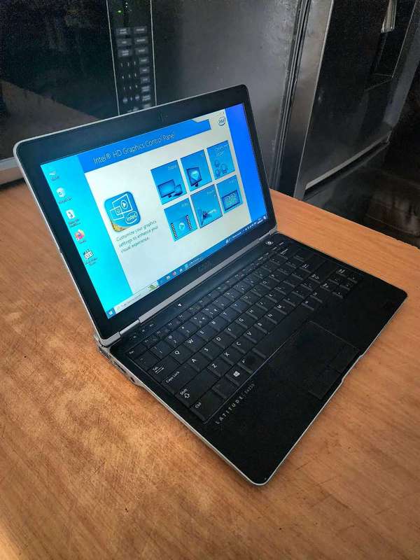 DELL LATITUDE E6230 i7 3rd GEN ULTRABOOK LAPTOP FOR SALE