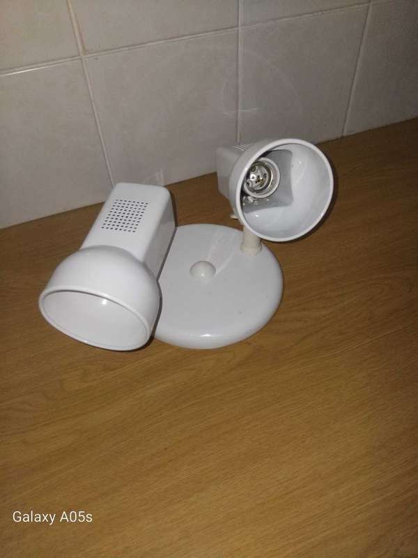 Spotlight. Eurolux R80 E27 2 Spot On Plate.