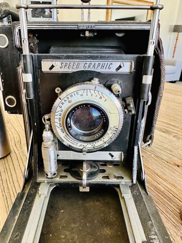 Vintage GRAFLEX Speed Graphic Camera (Photography)