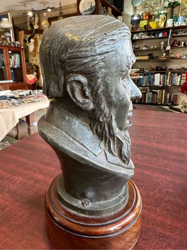 Sculpture of Paul Kruger by Coert Steynberg