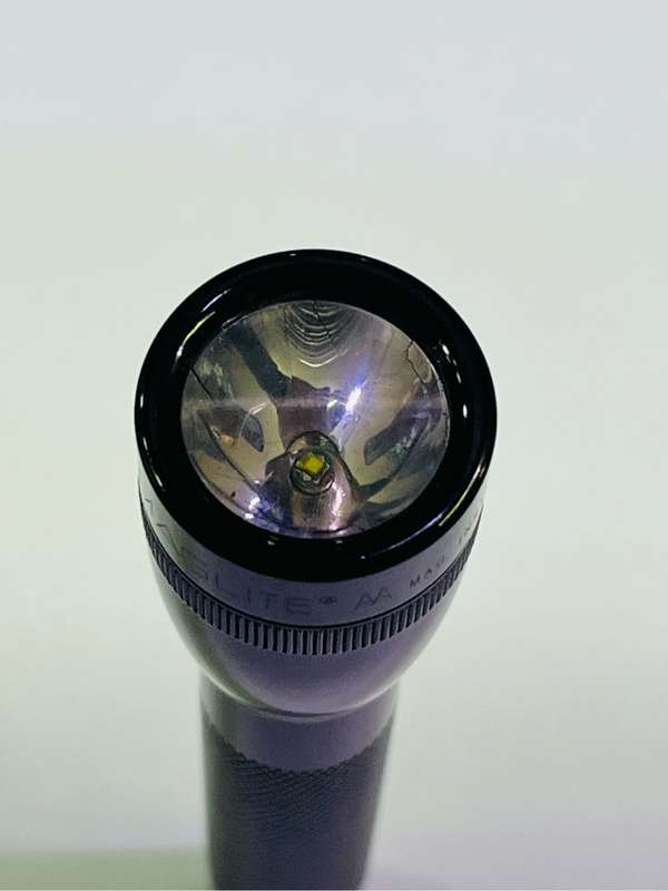 Maglite  mini AA led torch