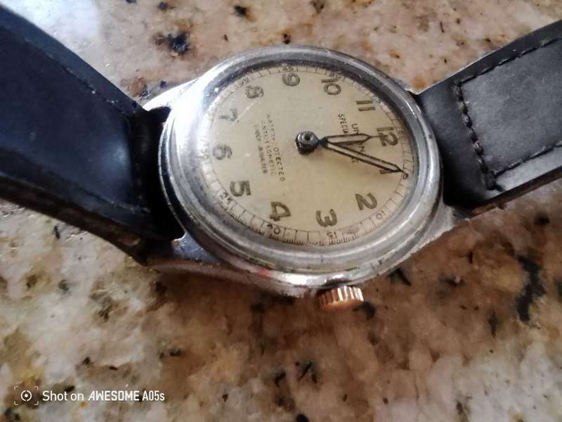 Union special lux 50era watch