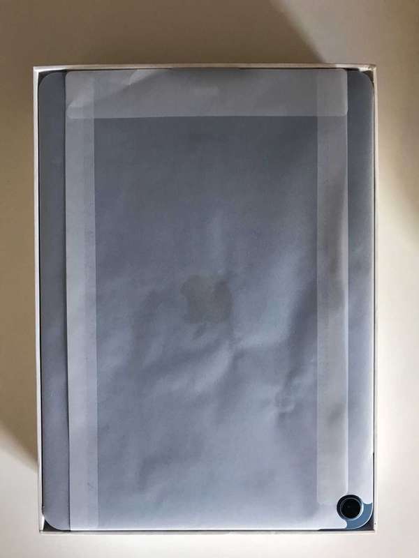 IPad 5th Gen brand new never been used 6months warranty