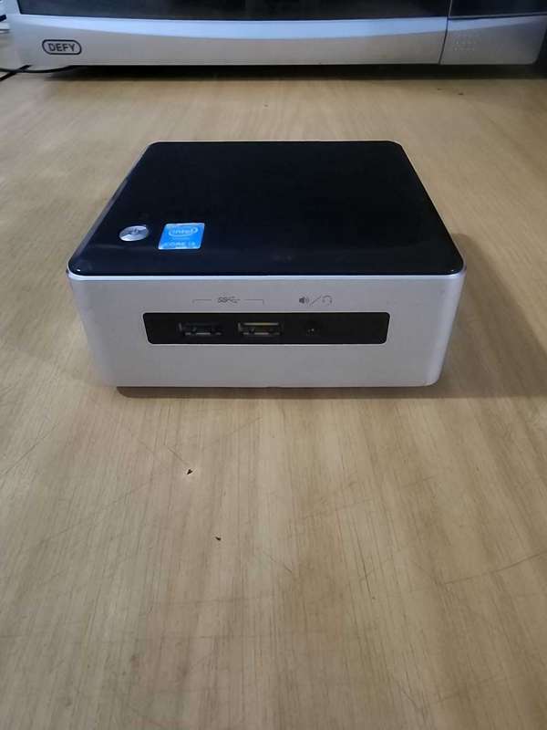 INTEL NUC MINI PC i3 5TH GEN FOR SALE !!!!