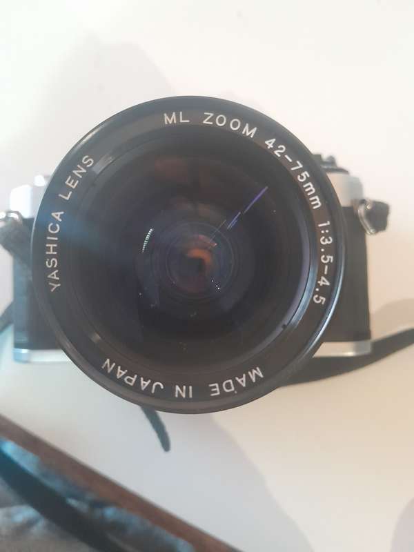 Vintage Yashica FX-D Quartz