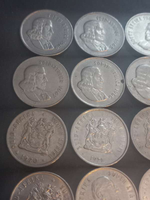 1965 - 1982 RSA 5 cent collection. One bid for the lot