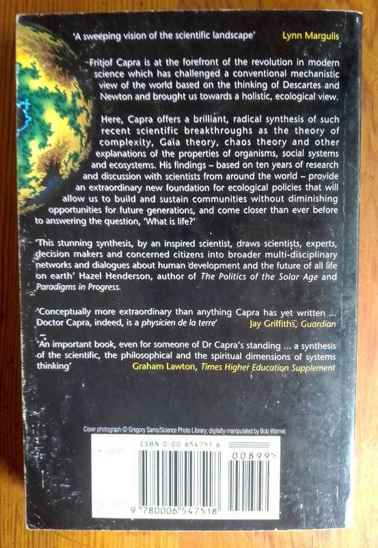 The Web of Life - A New Synthesis of Mind and Matter by Fritjof Capra
